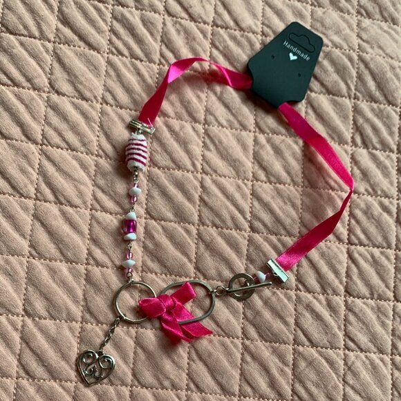 3x35$ 🌸📿🌺 Handmade -  Elegant Vibrant pink & white - Heart Pendant Necklace - Picture 2 of 8